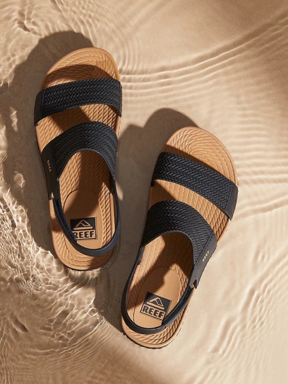 Reef Water Vista Sandals, Size 8, EUC